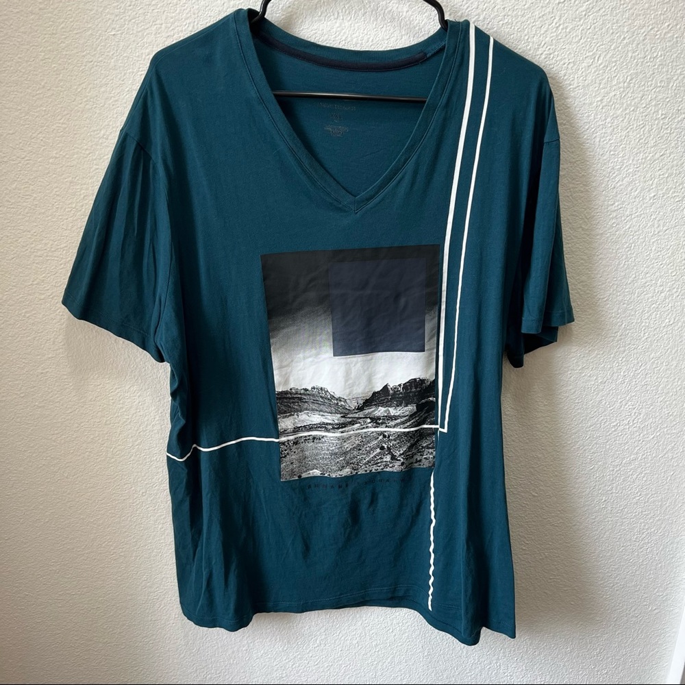 Men’s Armani Exhange t-shirt. Size 2XL